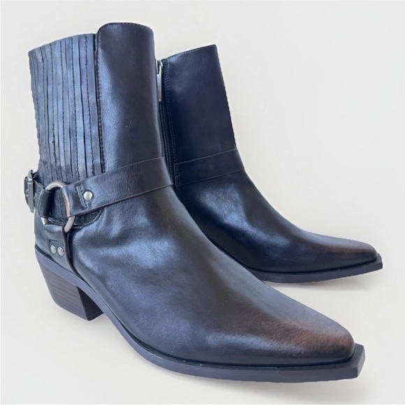 Lulus Karson Dark Brown Distressed Moto Ankle Boots Shoes Women’s size 7 - Picture 3 of 10